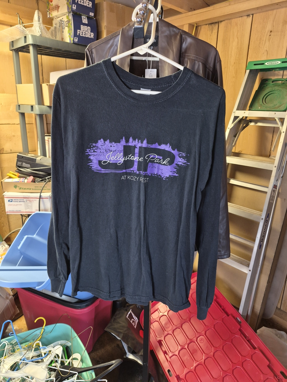 Gildan Black Long-Sleeve Tee with Purple Jellystone Park Graphic Bin 66